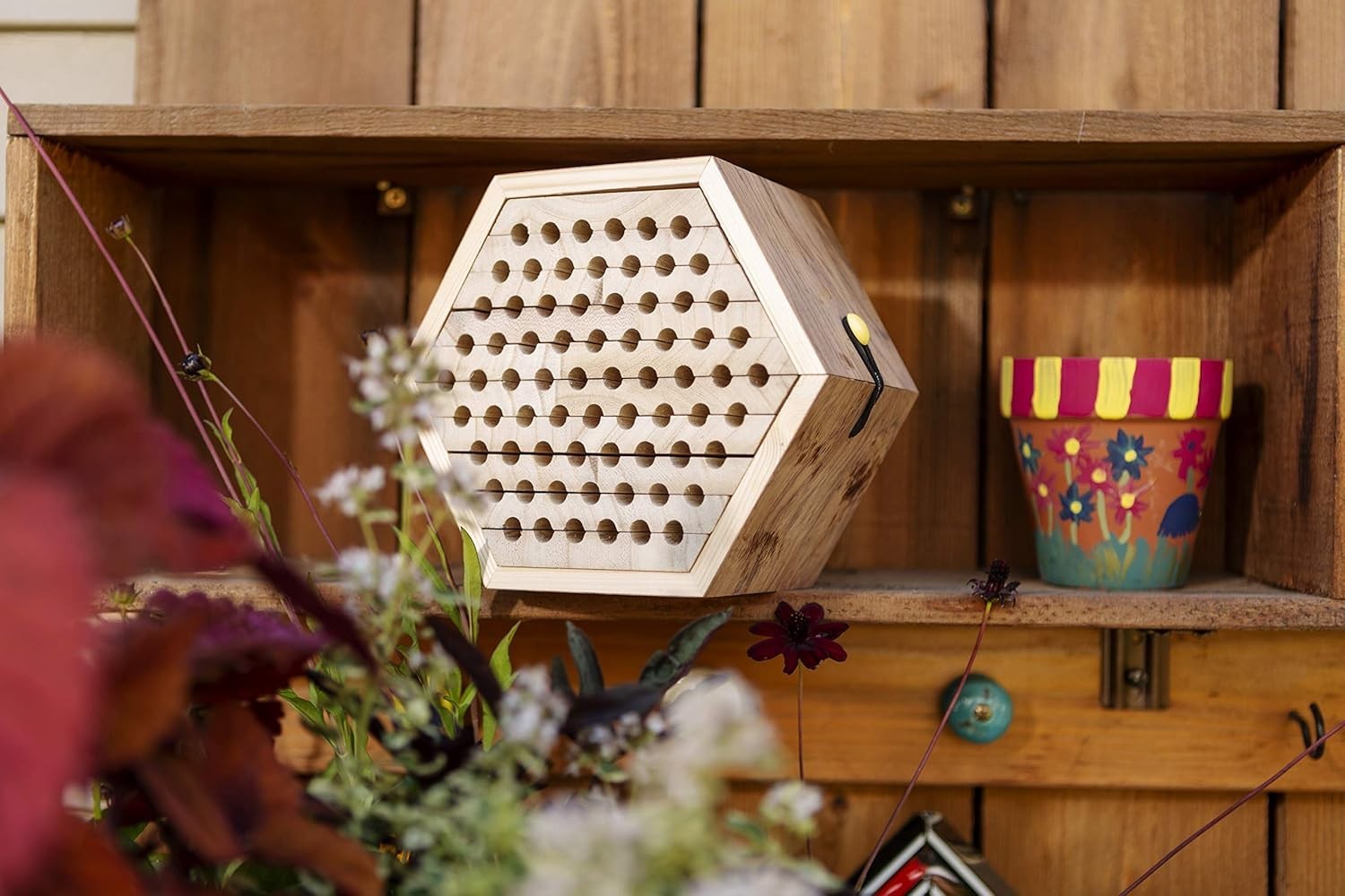 Wooden Solitary Bee Habitat Kids Craft Kit Educational DIY Outdoor Garden