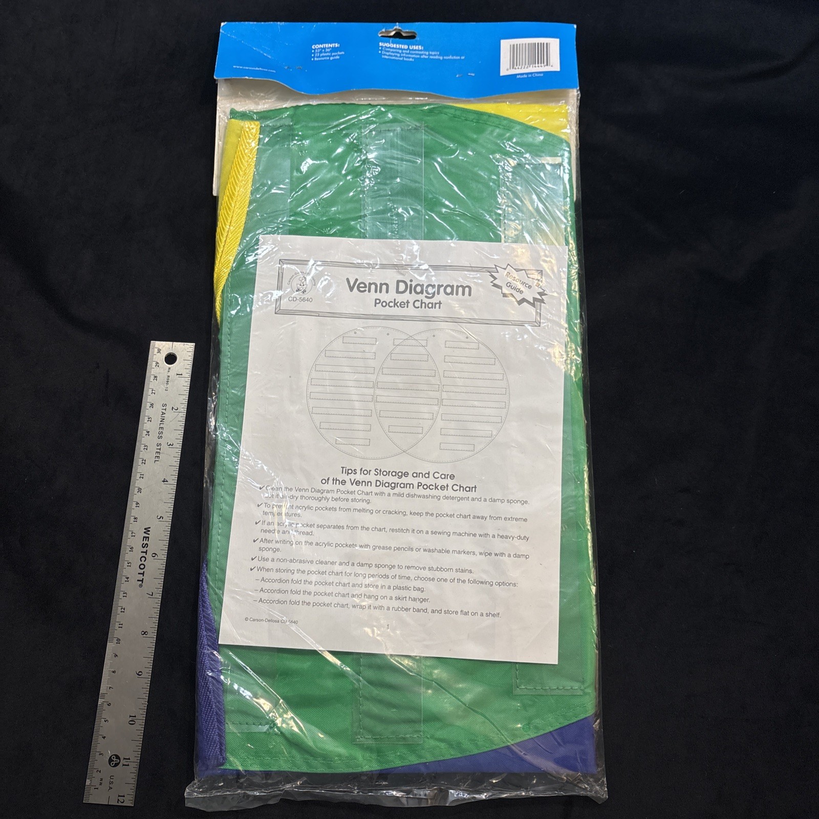 Carson-Dellosa Publishing CD-5640 Venn Diagram 53×36” Compare & Contrast Topics
