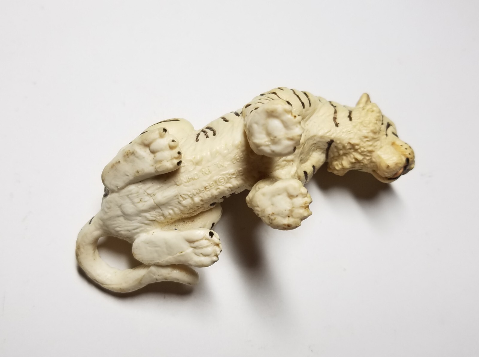 1993 Schleich White Tiger Retired Animal Figure Safari Bullyland Papo Collecta
