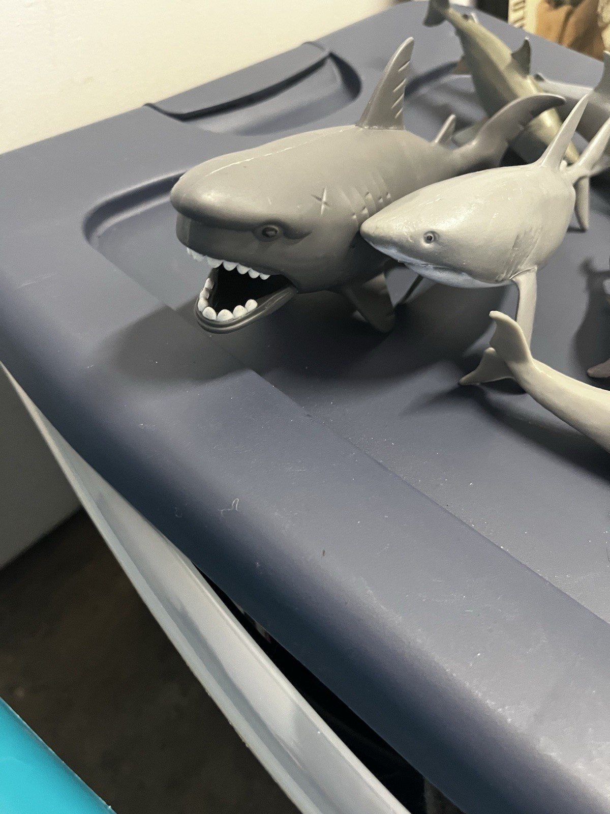 PLAY VISIONS miniature plastic SHARK animals Dolphin