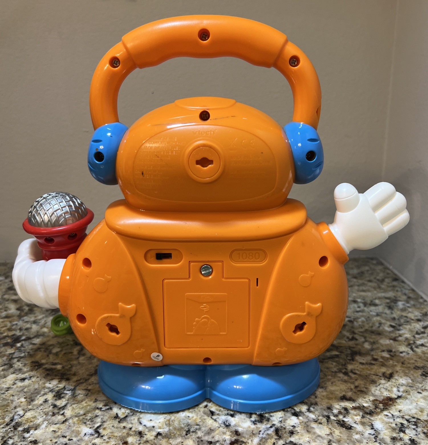 VTech Learning Tunes Karaoke Machine Music Voice Changing Microphone With Songs