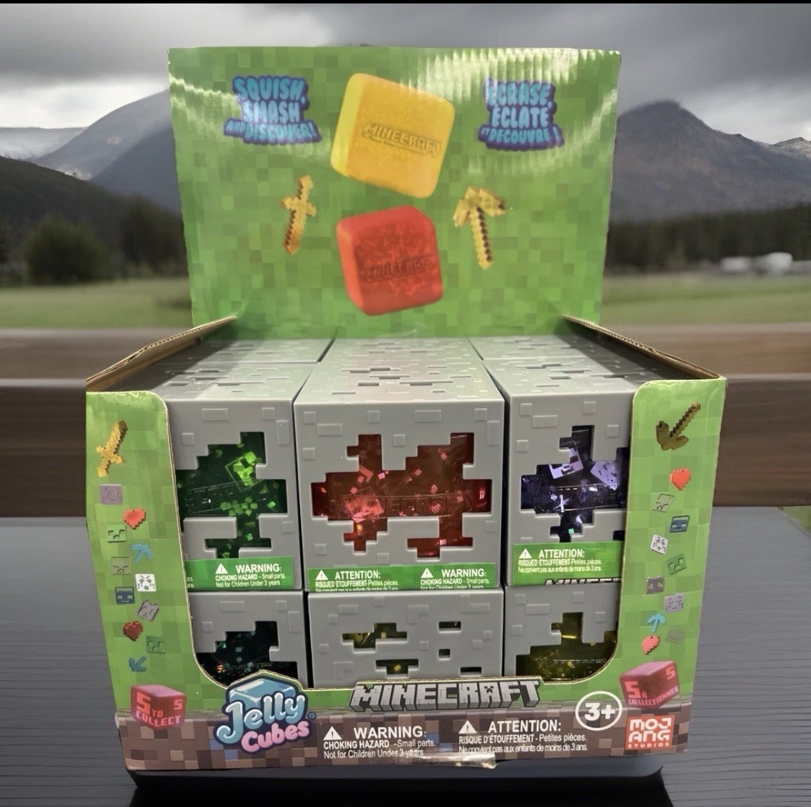 Minecraft Jelly Glitter Cubes Viral Squishy Toy Case LOT of 12 – Like Needoh