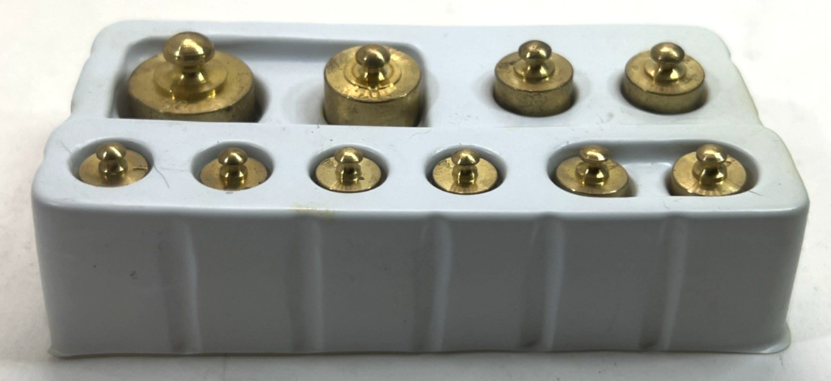 Learning Resources Student Brass Mass Set 10 Weights 1 Thru 50g #LER 2065 VGC