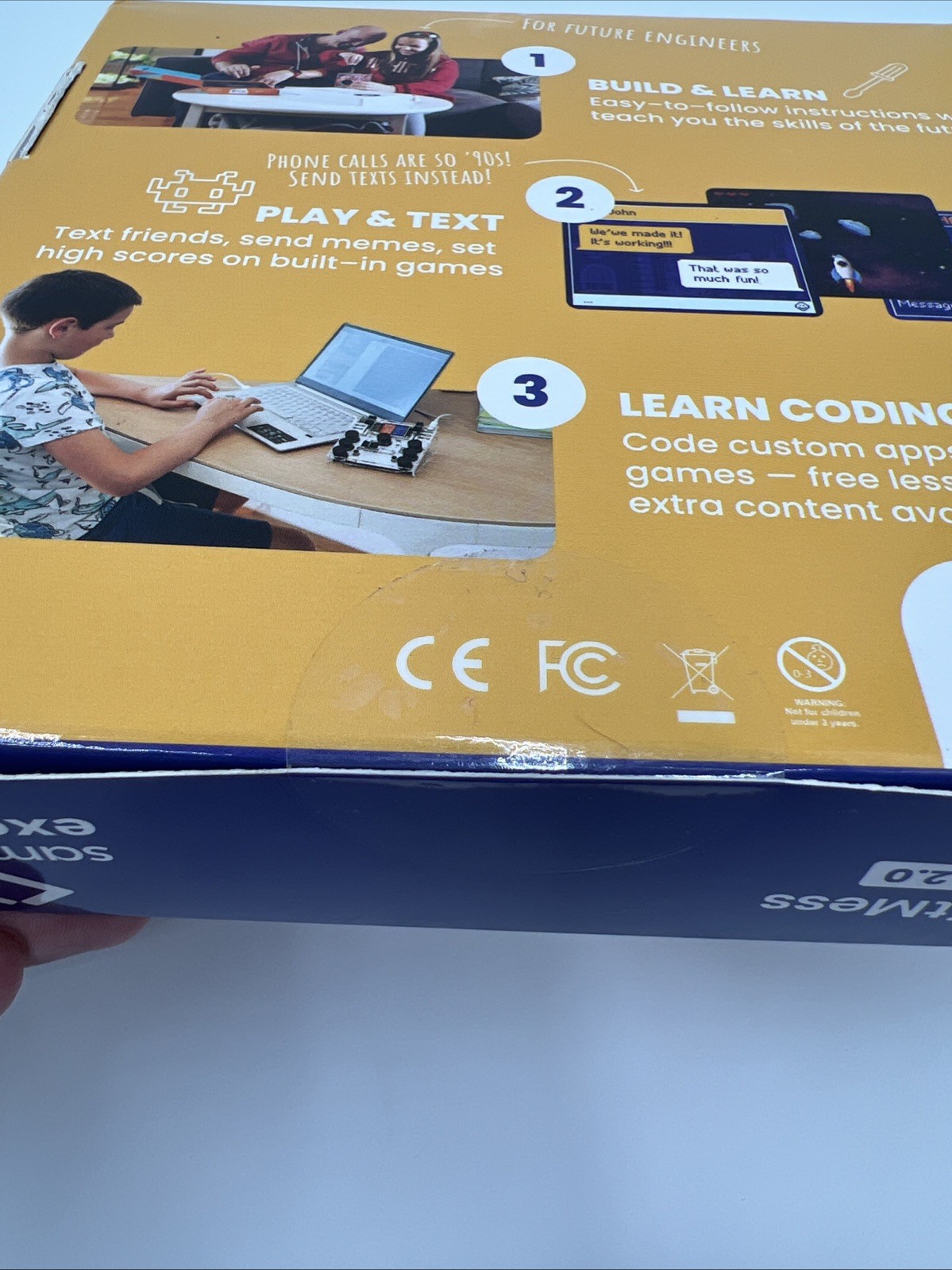 CircuitMess STEM Starter Kit, Chatter 2.0 Build/code your own walkie-texties