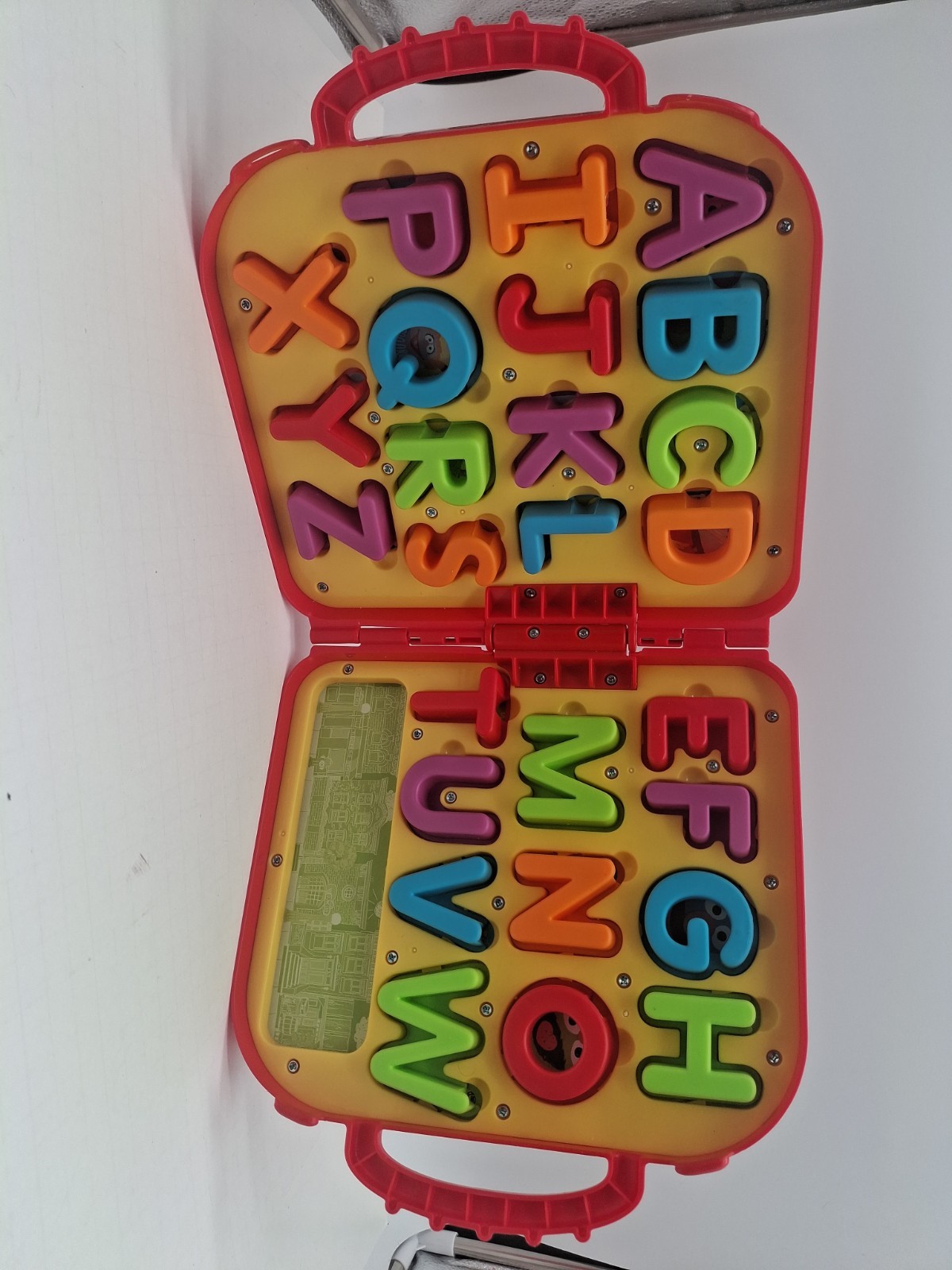 Hasbro Sesame Street Elmo’s On The Go Letters Alphabet w/ Carry Case COMPLETE