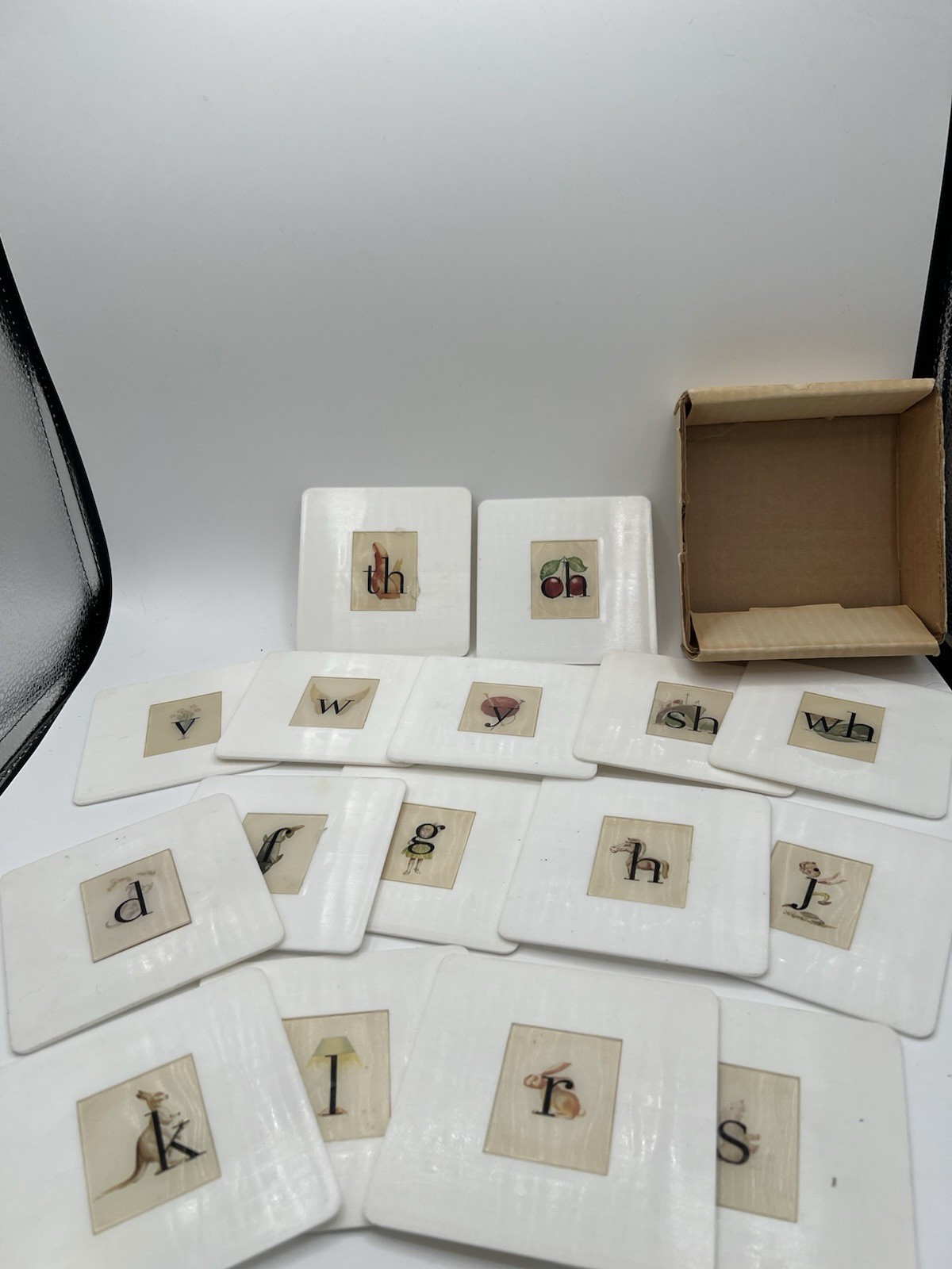 HOUGHTON MIFFLIN Part Set of Animated Alphabet Key Cards-Holographic Flash Cards