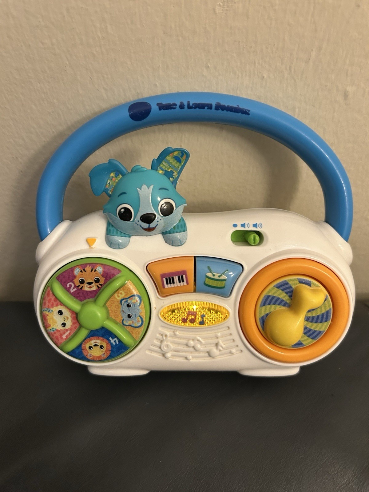 VTech Tune and Learn Boombox 6-36 Months 90+ Songs Sounds Phrases Toy, Works!