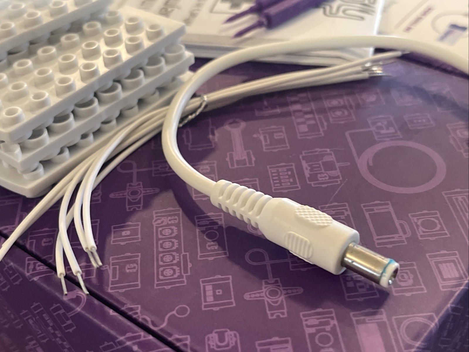 littleBits Arduino Coding Kit – STEM Learning Kit – Used W/ Extras