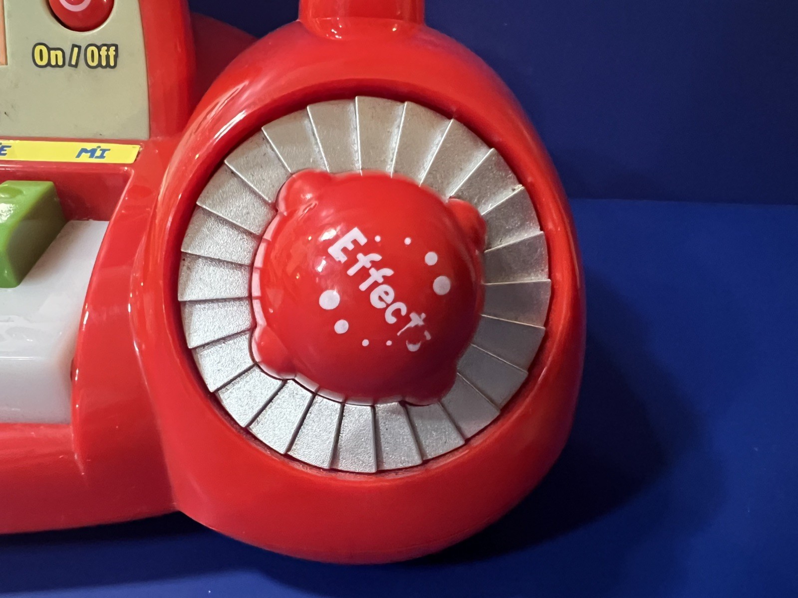 VTech Little Einsteins Rocket Musical Piano Works Great**Missing Battery Cover**