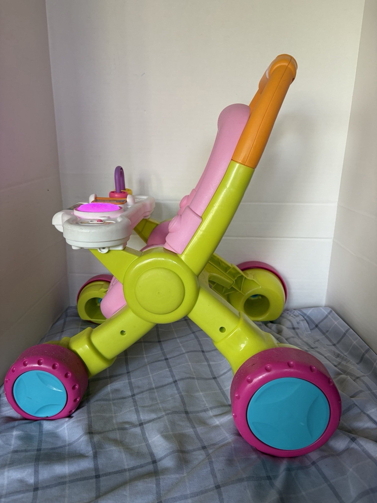 Fisher-Price Laugh & Learn Learning Interative Walker Stroller