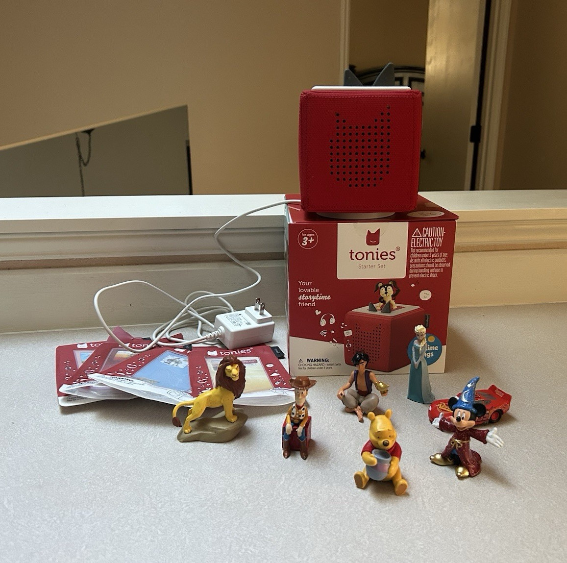 Toniebox 1 Disney/Pixar Numdle Red w/ Charging Station, Adapter & Figures