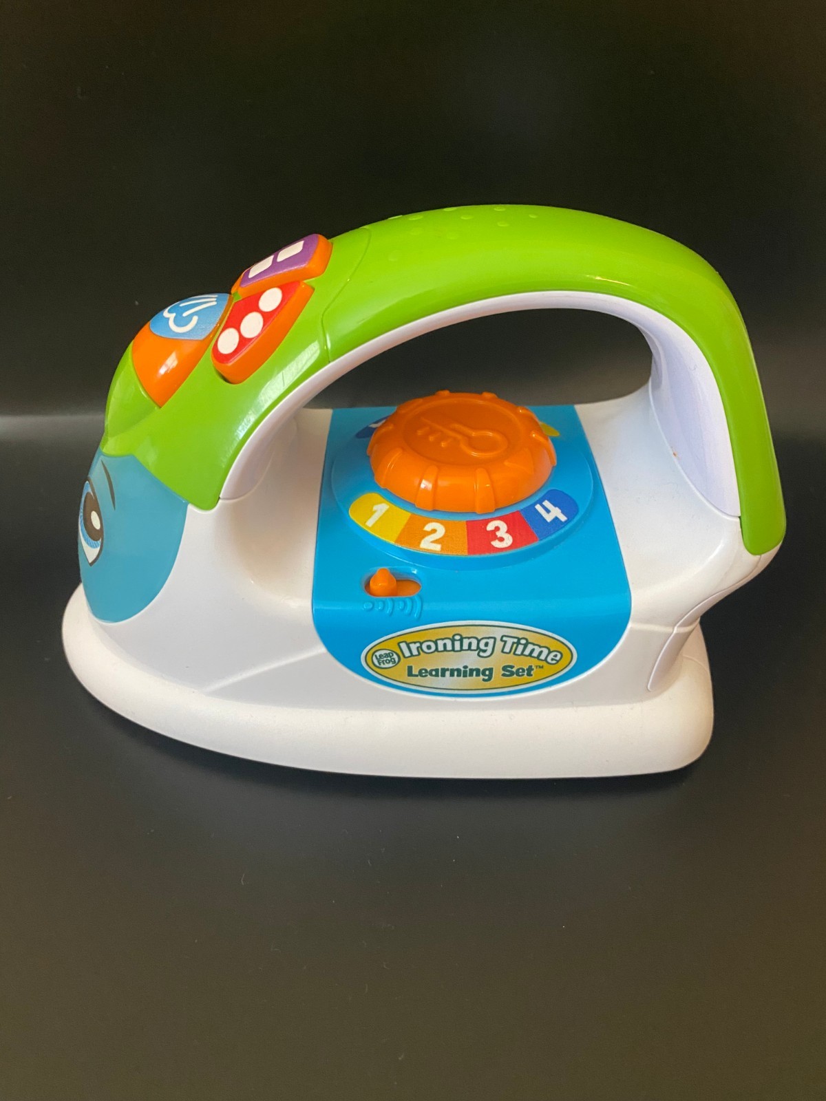 LEAPFROG Ironing Time Learning Set – Comes with what is photoed.