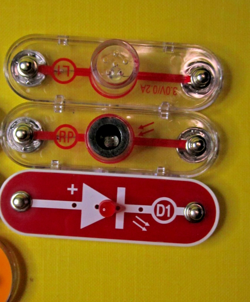 ELENCO Snap Circuits Replacement Part: Lot of 12 WC D1 U2 U1 U3 S2 S1 L1 RP R1