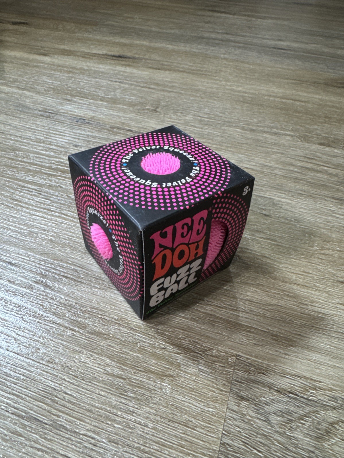 NeeDoh Fuzz Ball Wonder Waves Squishy Stress Ball Nee Doh Fuzzball New Pink Real