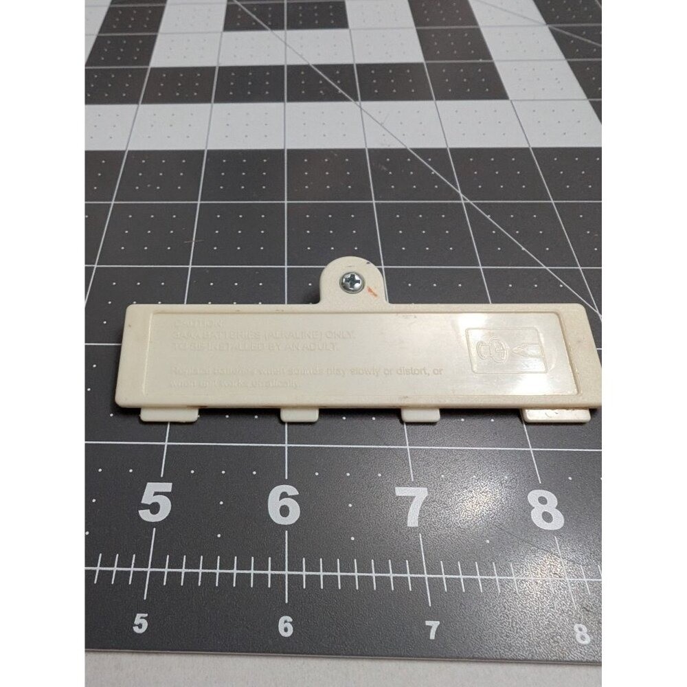 Leap Frog Fridge Farm Phonics magnetic battery cover and screw only replace