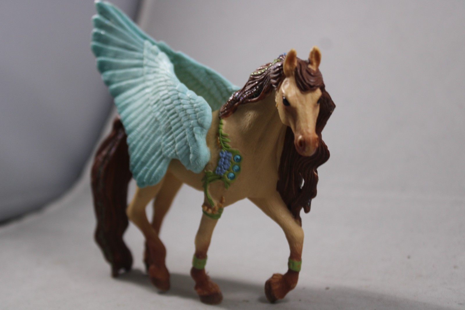 2017 Schleich Decorated Pegasus Stallion Bayala Fantasy Figure Unicorn Horse 6″