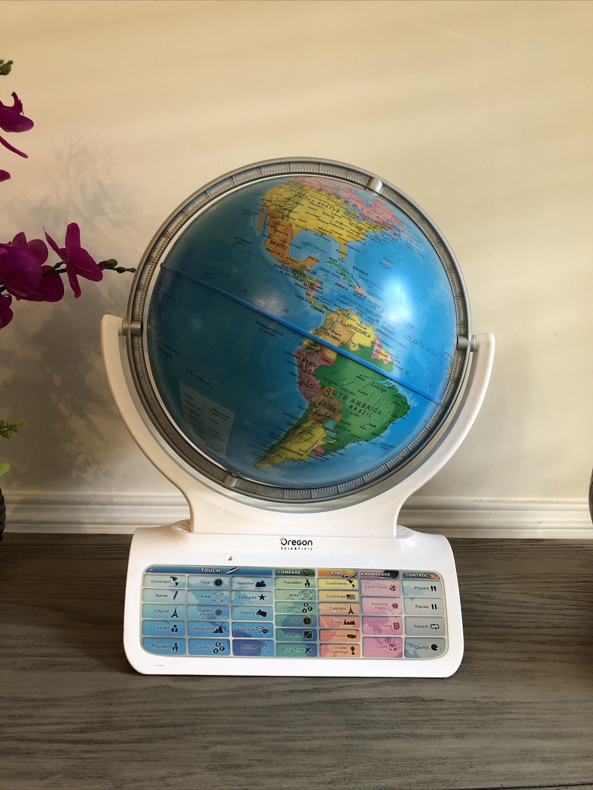 Child Globe World Edu. Explorer #113318 Physical Globe Only;No Pen No USB 13×13″
