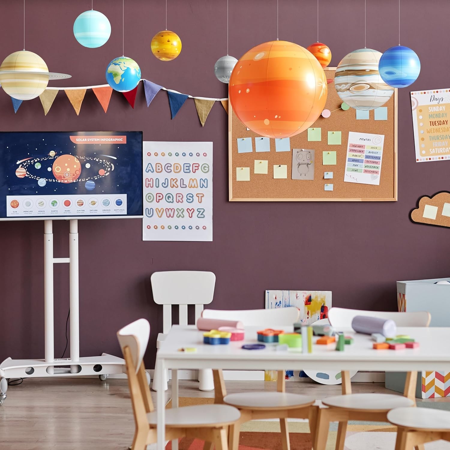 Inflatable Solar System Planets for Kids – Science Toys – Boys Room Decor