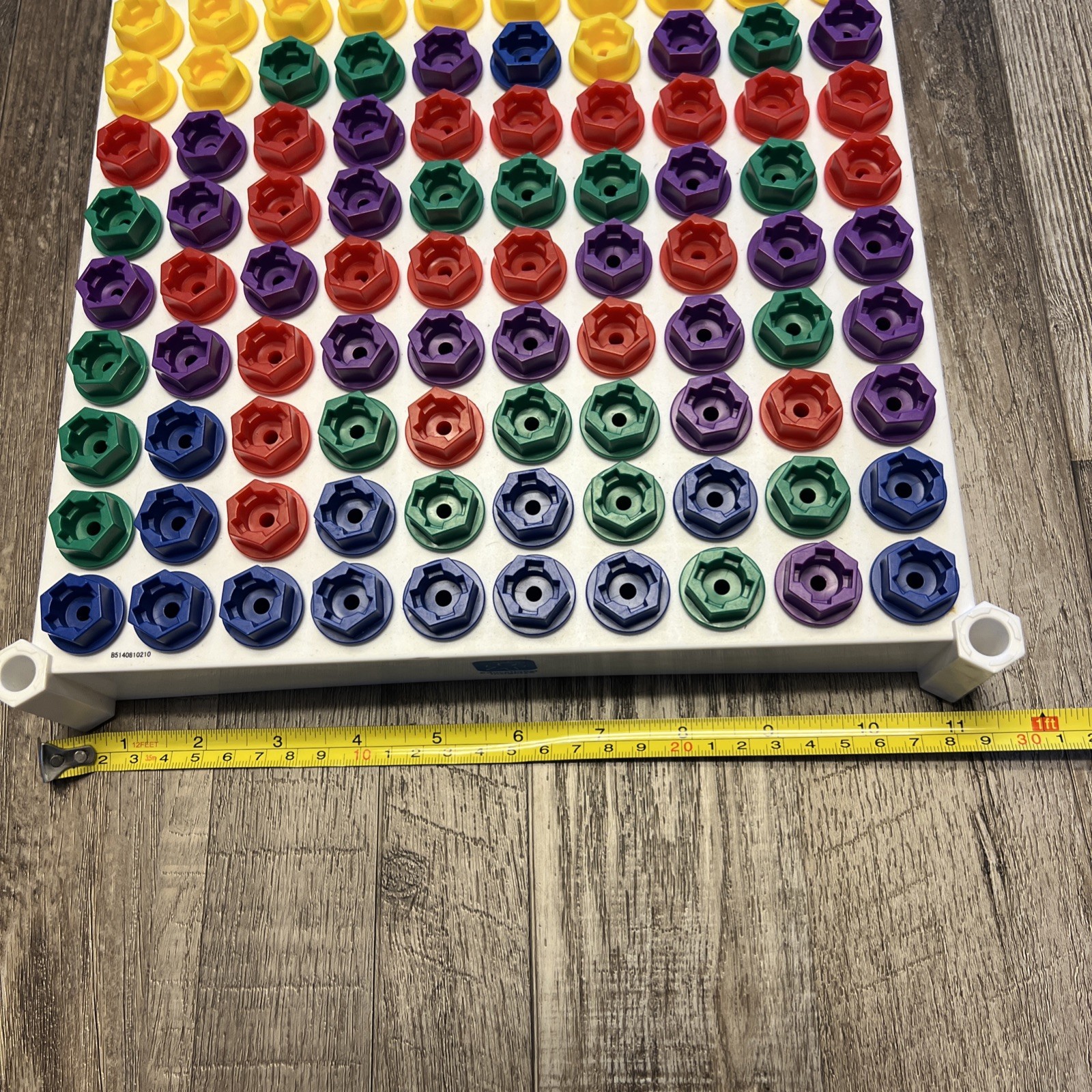 Educational Insights Design & Drill Play Set, Board w/ 101 Screws & Toolbox
